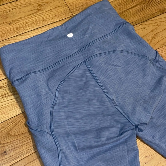 SOLD ❤️‍🔥. Invigorate High-Rise Tight 28" BNWOT SIZE 6 - Picture 5 of 8